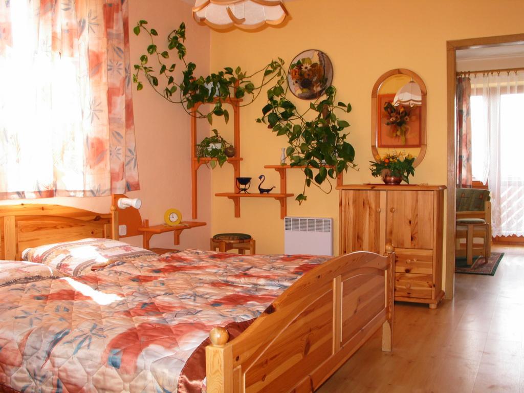 Pensjonat Lotos Krynica Morska Zimmer foto