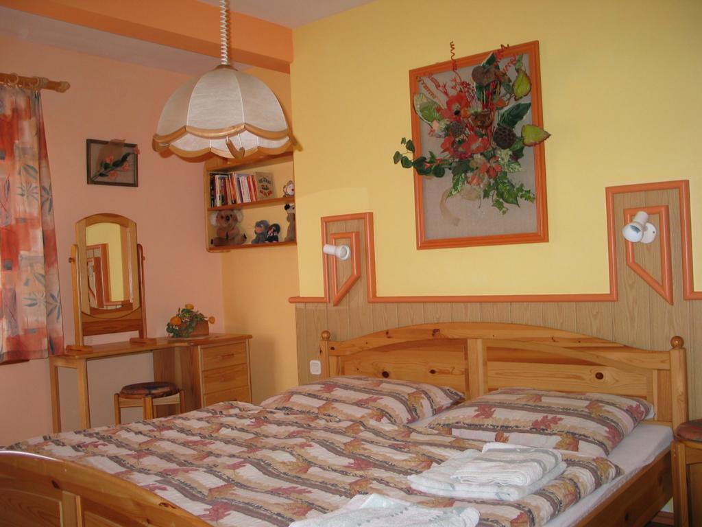 Pensjonat Lotos Krynica Morska Zimmer foto